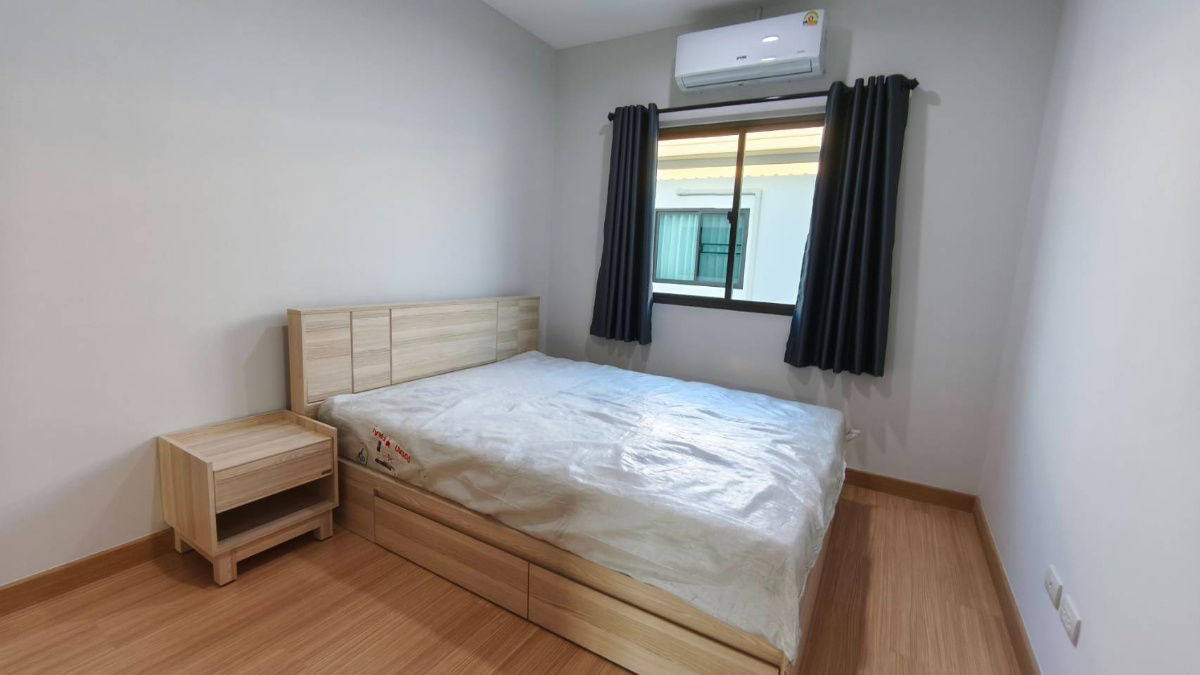 รูป ให้เช่าทาวน์โฮมสองชั้น  3 ห้องนอน 3 ห้องน้ำ 1 ห้องรับแขก 1 ห้องครัว  2  ที่จอดรถ - รูปที่ 12/16