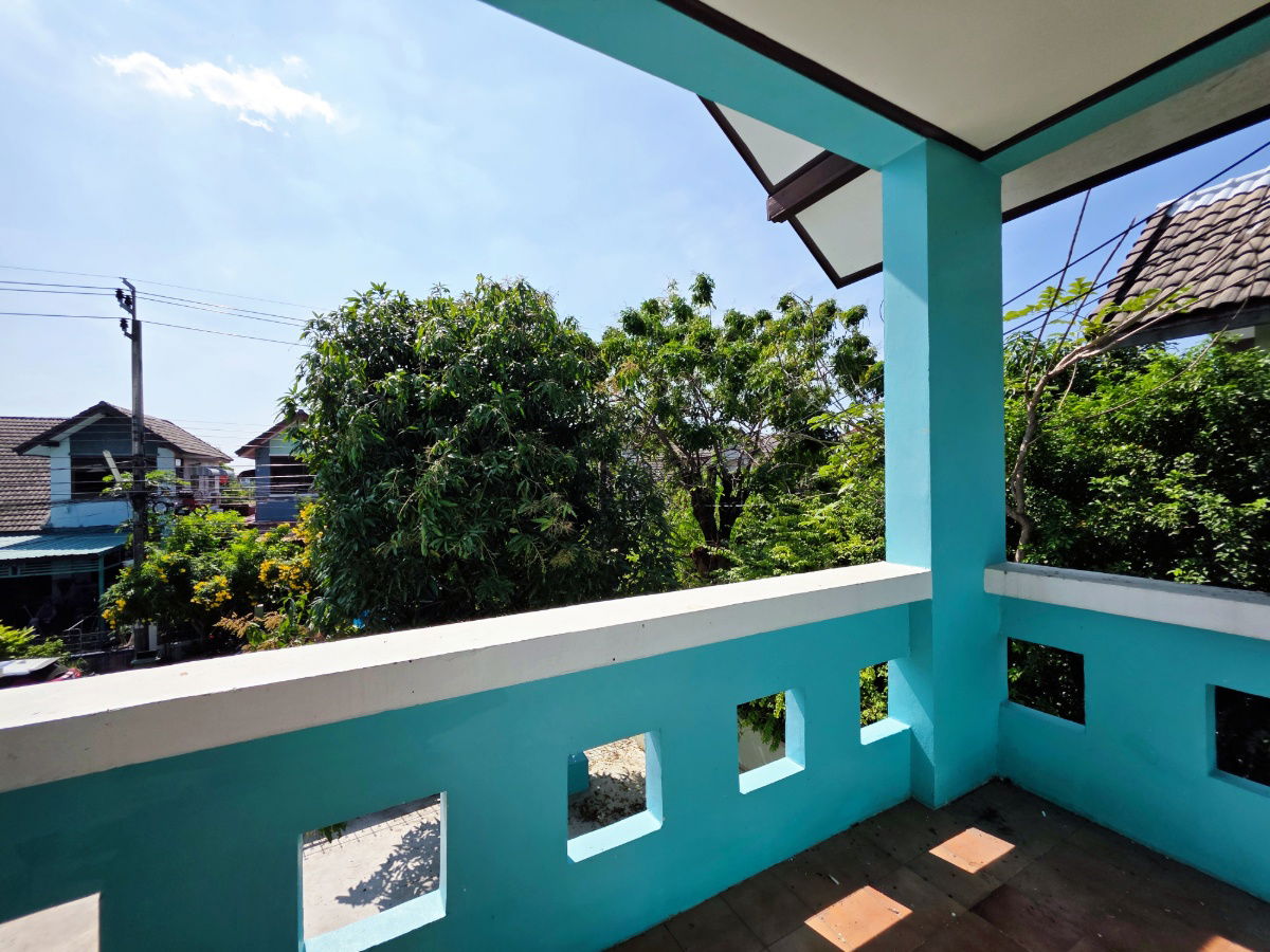 รูป ขายบ้านแฝด 2 ชั้น รีโนเวทใหม่ทั้งหลัง ราคาดี ทำเลบางบ่อ สมุทรปราการ - รูปที่ 11/14