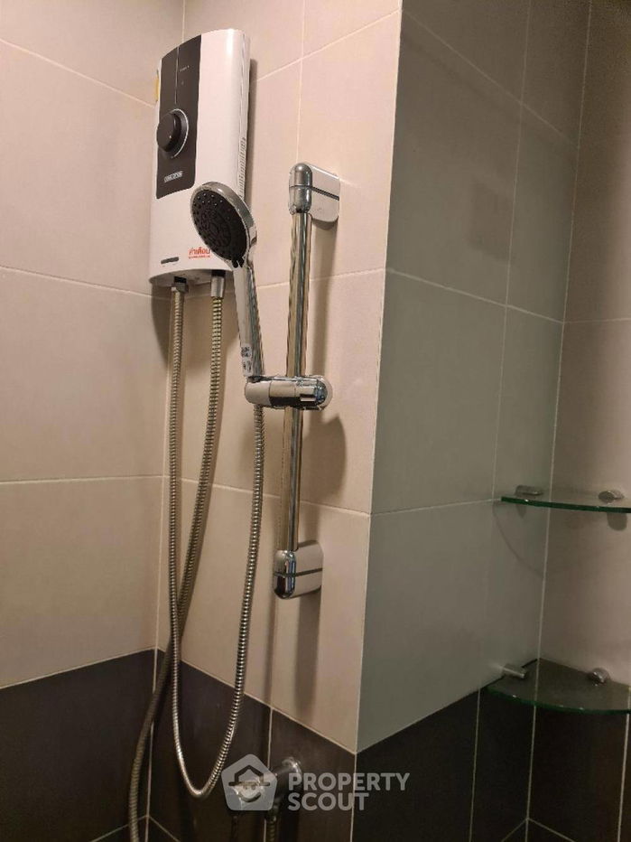 picture 1-BR Condo at Ideo Mobi Charan Interchange near MRT Fai Chai (ID 2130854) - 16/21