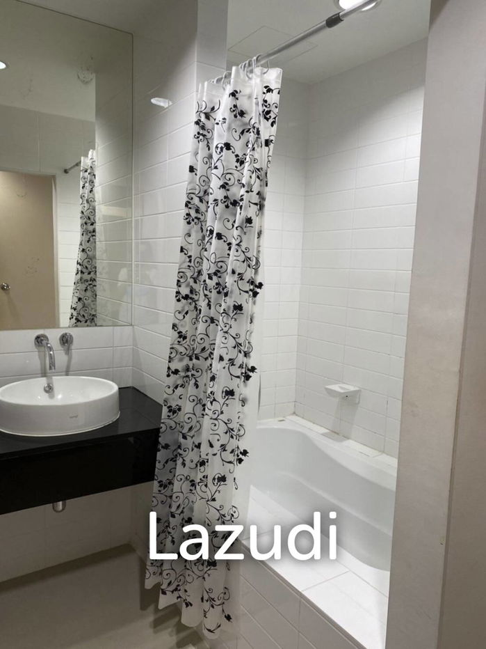 picture 1 Bed 1 Bath 35 SQ.M Ideo Sathorn - Taksin - 10/11