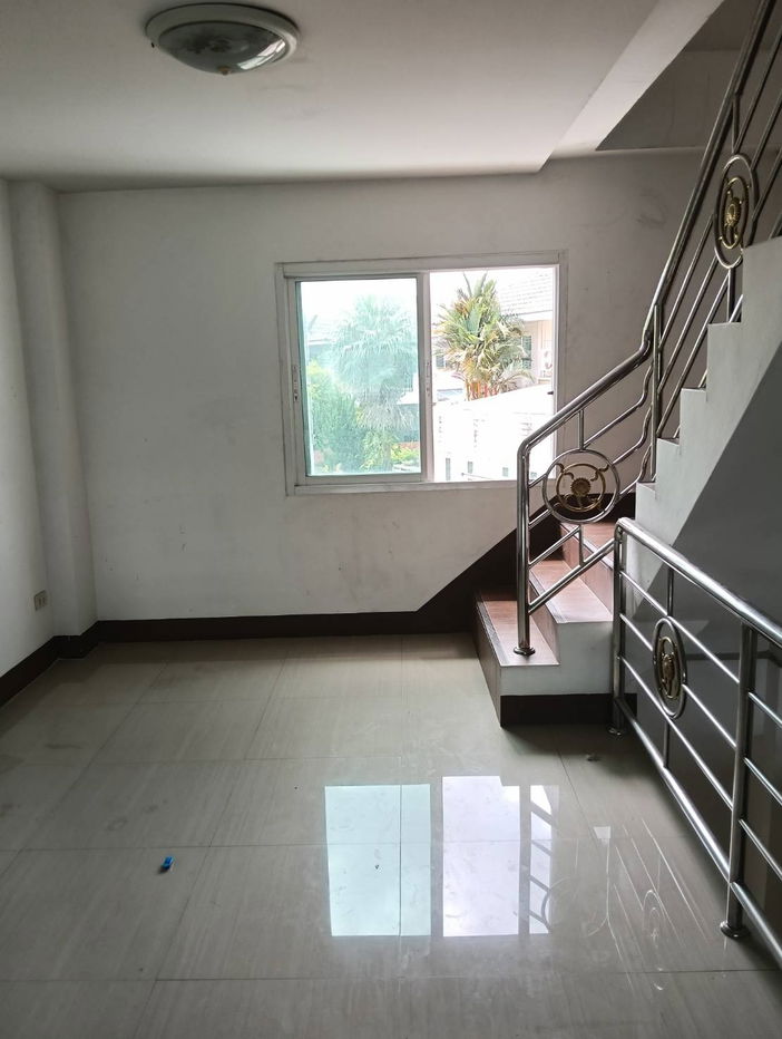 รูป อาคารพาณิชย์ ให้เช่า พานทอง ชลบุรี - รูปที่ 5/10