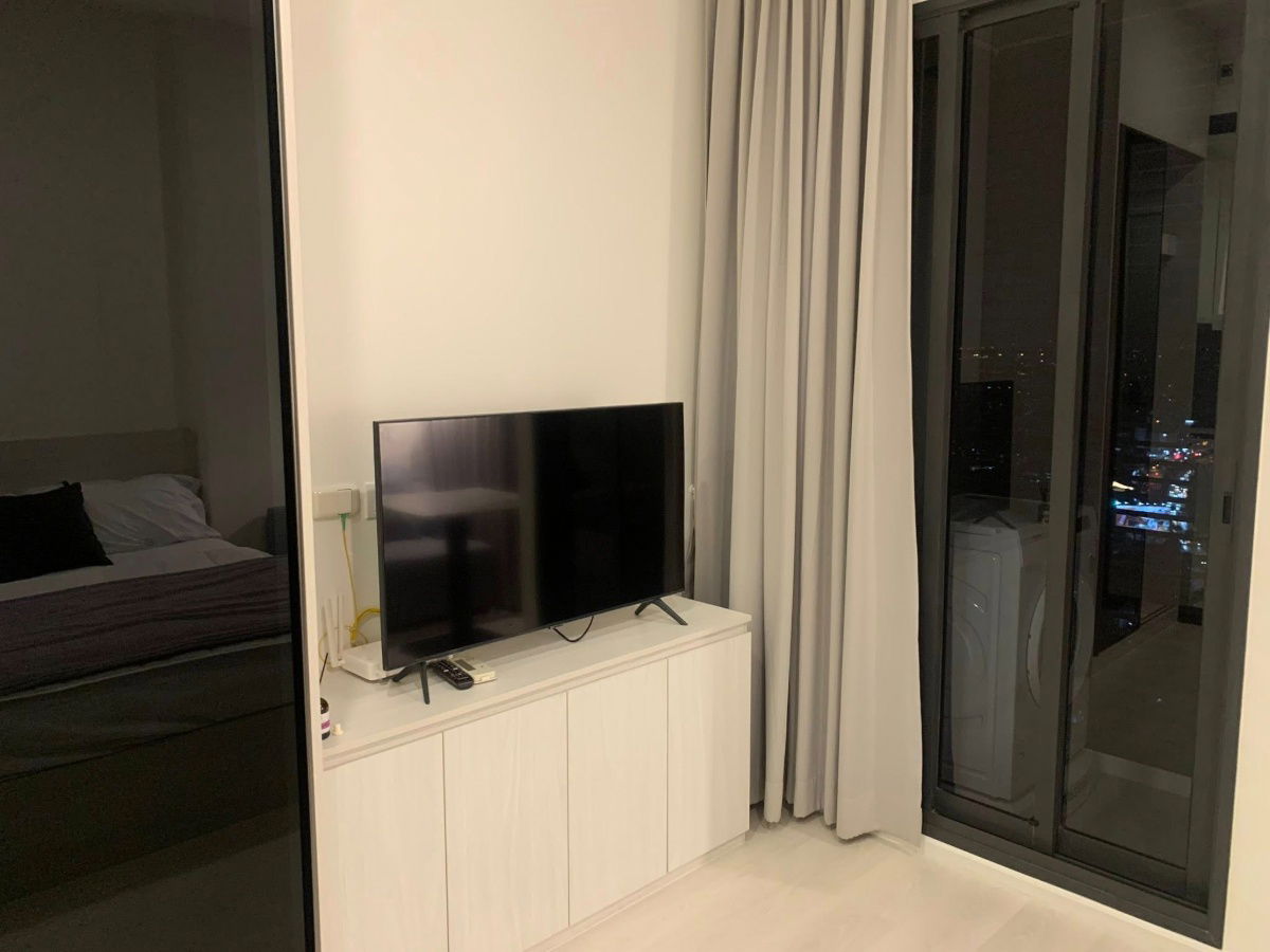 picture BTS Ratchayothin 20 m. Price  20,000 Baht Condo Mazarine Ratchayothin ( Rental ) - 5/11