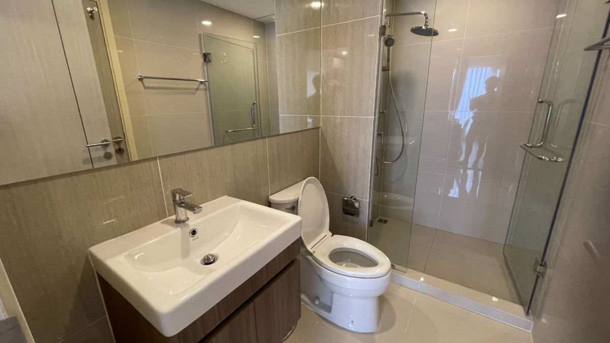 picture BTS On Nut 1.2 km. Shuttle van service Price 25,000 Baht Condo IKON Sukhumvit 77 ( Rental ) - 14/16