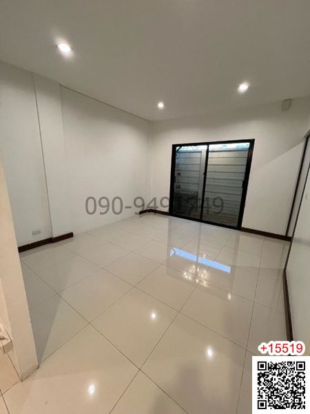 รูป เช่า ทาวน์โฮม 3 ชั้น หมู่บ้าน บ้านชญาดา @เวิร์ค บางนา กม.5 ใกล้สนามบินสุวรรณภูมิ - รูปที่ 9/19