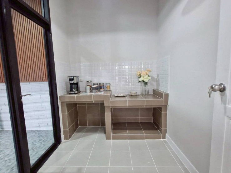 รูป ขายบ้านแฝด2 ชั้น หมู่บ้านพร้อมพัฒน์ไพร์ม สไตล์บ้านเดี่ยว สภาพรีโนเวทใหม่ทั้งหลัง - รูปที่ 11/20