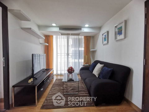 2-BR Condo at The Alcove Sukhumvit 49 near BTS Phrom Phong (ID 2471483)