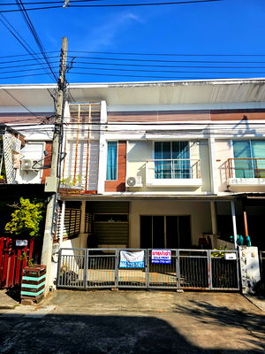 เช่าทาวน์โฮม เขตประเวศ : ให้เช่าเนอวานาพาร์ค สุขุมวิท 77