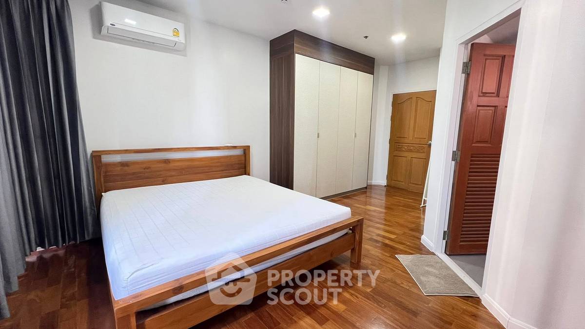 picture 2-BR Condo at Pathumwan Resort near BTS Phaya Thai (ID 2470576) - 5/7