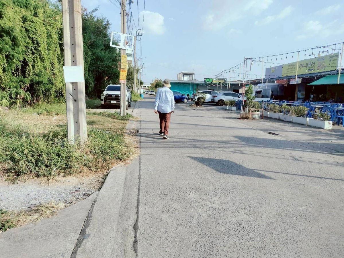 รูป ขายด่วนที่ดินติวานนท์ 138 ตรว ใกล้โรบินสันไลฟ์สไตล์ ศรีสมาน ติดถนนคอนกรีต ถมแล้ว ซ.100 ล้าน อ.ปากเกร็ด จ.นนทบุรี - รูปที่ 7/9