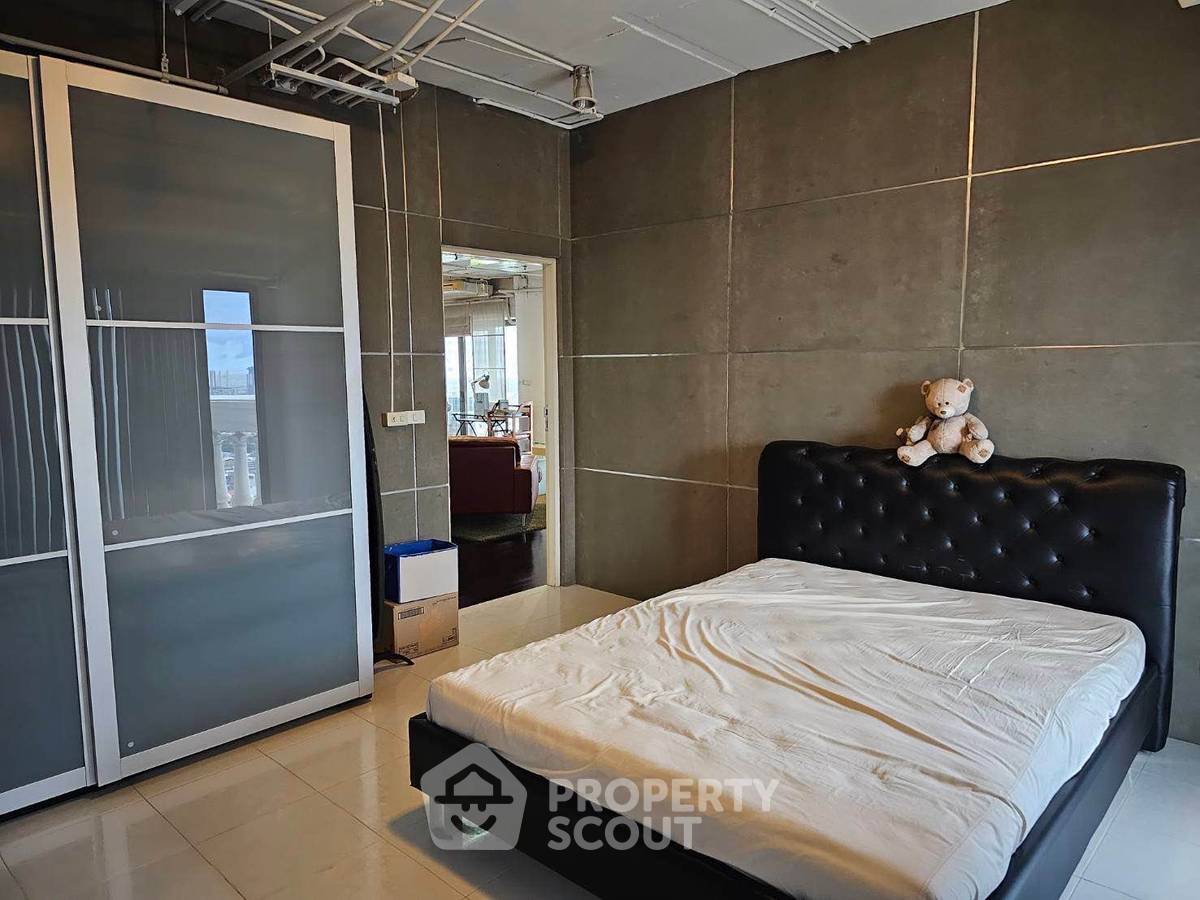 รูป คอนโด 2-ห้องนอน ที่ ณุศา สเตท ทาวเวอร์ คอนโดมิเนียม ใกล้ BTS สะพานตากสิน (ID 1854675) - รูปที่ 3/9