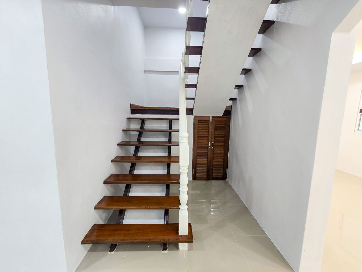 รูป ทาวน์เฮ้าส์2ชั้น รีโนเวทใหม่ สไตล์นอร์ดิก เนื้อที่เยอะกว้าง  หมู่บ้าน อยู่เจริญ 4 ลาดสวาย ลำลูกกา ปทุมธานี - รูปที่ 18/41