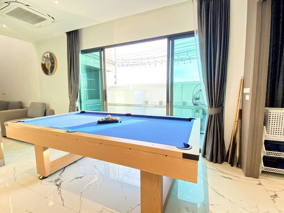 picture Luxury Pool Villa for Rent 6 Bedrooms Thung Klom Tan man - 10/14