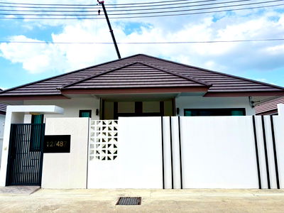 บ้านเดี่ยว ถนนเลียบทางรถไฟ : ขายพลูวิลล่า โครงการ The Lake พัทยา