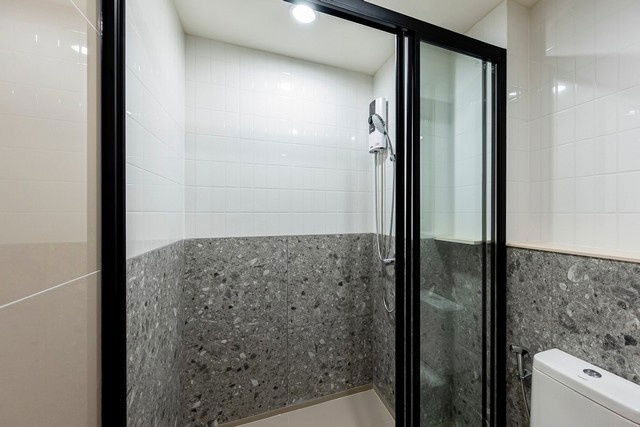 รูป C6448 ให้เช่า  :  คอนโด  เดอะ ไลน์ ไวบ์ พหลโยธิน ( BTS ห้าแยกลาดพร้าว ) 064 665 4666 - รูปที่ 11/14