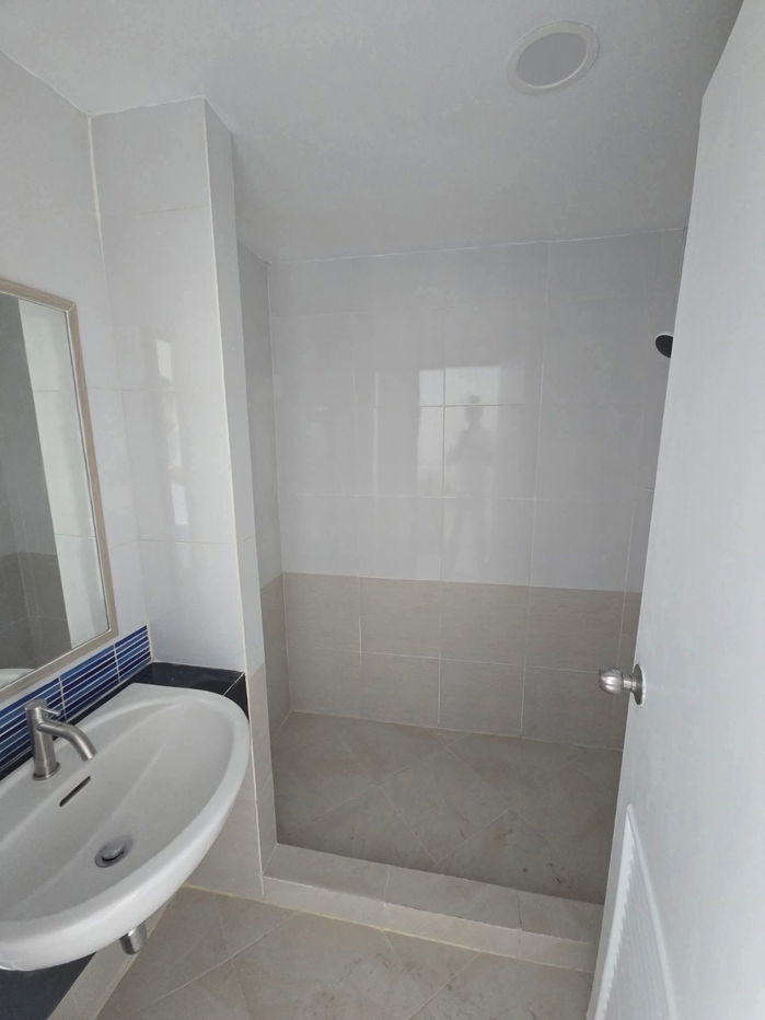 รูป #SC10132  ​ 📌  ให้เช่า | 🟦🟨บี คอนโด​🟥🟩💬 𝑪𝒐𝒏𝒕𝒂𝒄𝒕 𝑳𝑰𝑵𝑬: @𝒔𝒆𝒄𝒓𝒆𝒕𝒑𝒓𝒐𝒑𝒆𝒓𝒕𝒚 🔥✨ - รูปที่ 3/6