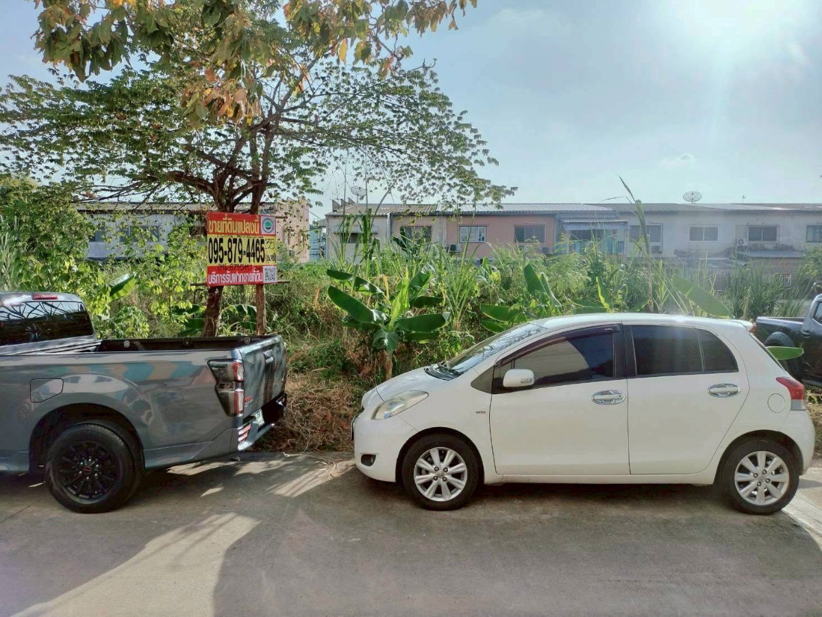 รูป ขายด่วนที่ดินติวานนท์ 138 ตรว ใกล้โรบินสันไลฟ์สไตล์ ศรีสมาน ติดถนนคอนกรีต ถมแล้ว ซ.100 ล้าน อ.ปากเกร็ด จ.นนทบุรี - รูปที่ 2/9