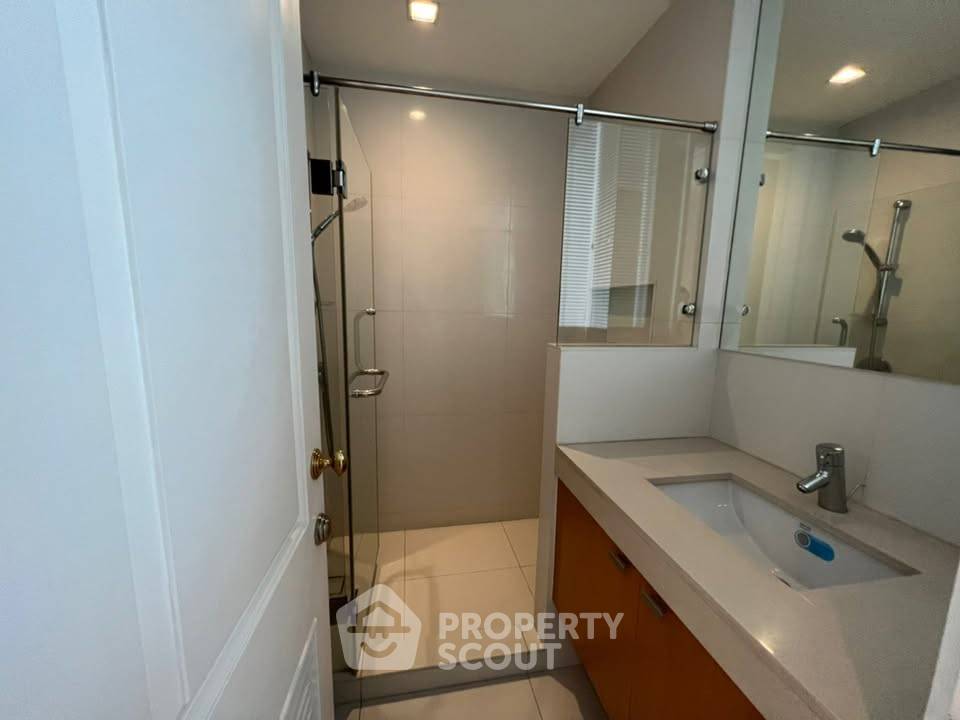 picture 3-BR Condo at Athenee Residence near BTS Phloen Chit (ID 2470637) - 12/14