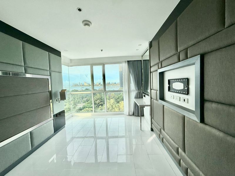 picture Sky Residences Pattaya Condominium for Sale in Pratumnak - 6/10