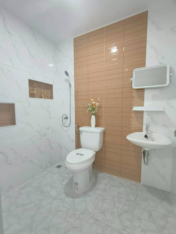 รูป ทำเลทอง ทาวน์เฮาส์รีโนเวทใหม่ พร้อมอยู่! เฟอร์ครบ ฟรีโอน! หมู่บ้านเคซีรามอินทรา 8 ถนนไทยรามัญ - รูปที่ 13/18