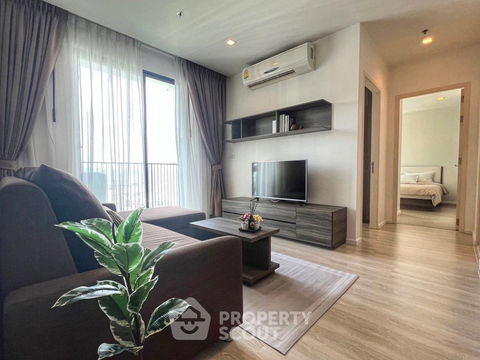 2-BR Condo at Quinn Condo Ratchada 17 near MRT Sutthisan (ID 1762779)