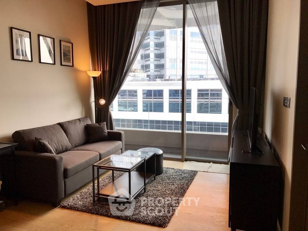 รูป คอนโด 1-ห้องนอน ที่ ศาลาแดง วัน ใกล้ MRT สีลม (ID 387178) - รูปที่ 3/8