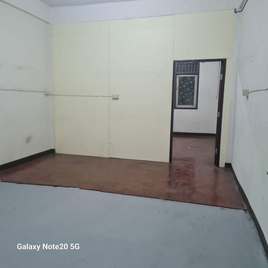 รูป ให้เช่าตึกแถว 3 ชั้น ทั้งหลัง – สุขุมวิท 101/1 2 ห้องนอน 2 ห้องน้ำ ทำเลดี เดินทางสะดวก ใกล้รถไฟฟ้าสองสาย เห - รูปที่ 6/8