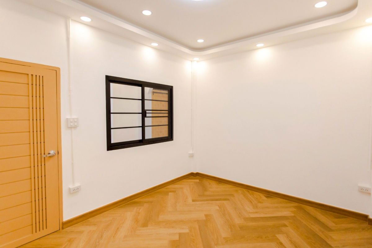 picture 🏡 Renovated townhouse in Nawamin area, 2.89 million baht. 🛒 Near The Mall Bangkapi. - 10/20