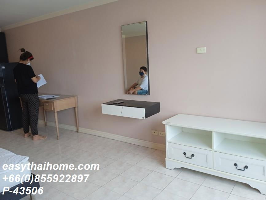 รูป P-43506 ต้องการขายคอนโด ศรีวรา แมนชั่น Na Thong Alley, Lane 3, Khwaeng Din Daeng, Khet Din Daeng, Bangkok Line Id @easythaihome 085-592-2897 - รูปที่ 8/16