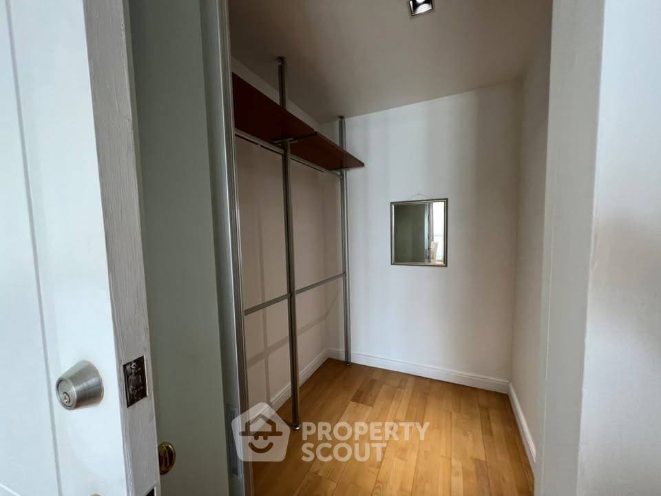 picture 3-BR Condo at Athenee Residence near BTS Phloen Chit (ID 2470637) - 10/14