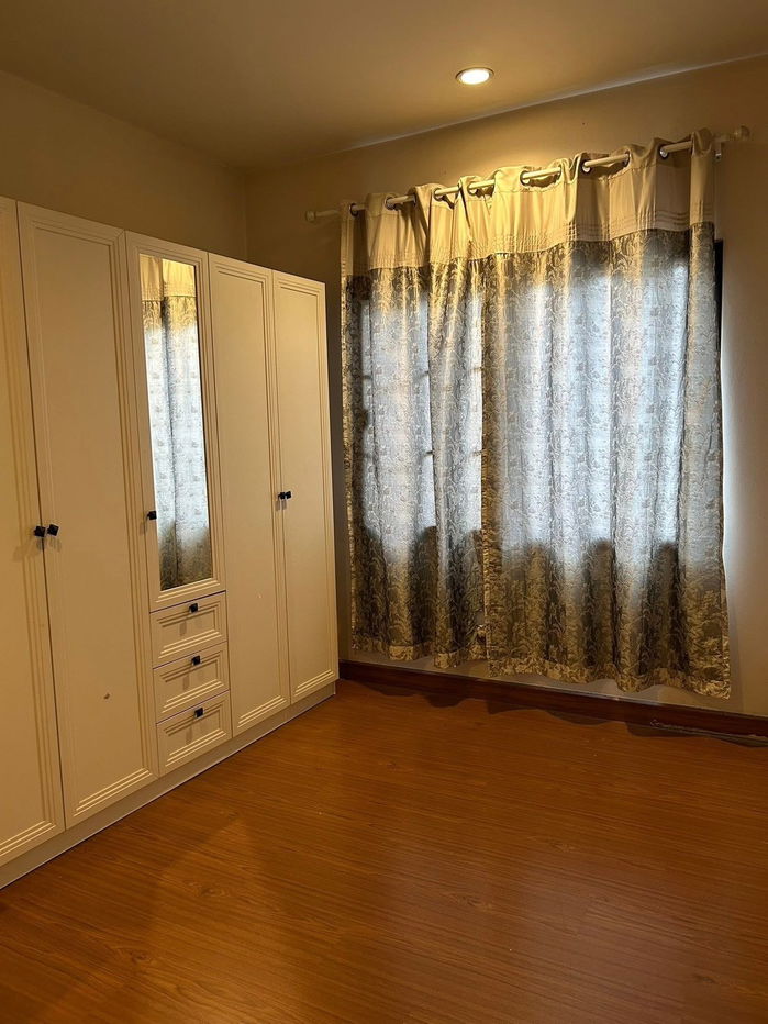 รูป 🏡 ปล่อยเช่าและให้ขาย บ้านเดี่ยว – หมู่บ้านวราบดินทร์ วงแหวนลำลูกกาคลอง 5 3 ห้องนอน 2 ห้องน้ำ ทำเลดี ใกล้ตลาด - รูปที่ 10/15