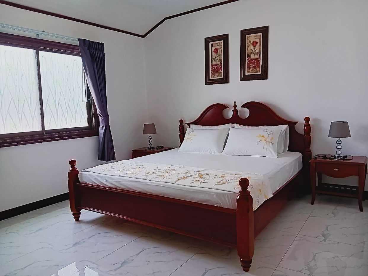 รูป ขายบ้าน 4 ห้องนอนกว้างขวาง – เนินพลับหวาน - รูปที่ 12/16