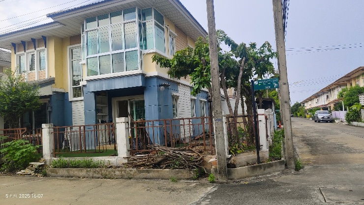 รูป ขายด่วน! บ้านเดี่ยว “หลังมุม” พฤกษาวิลเลจ 12 คลอง 2 คลองหลวง จ.ปทุมธานี
ราคา 2.8 ล้านบาท (ถูกกว่าตลาด)
- รูปที่ 2/10