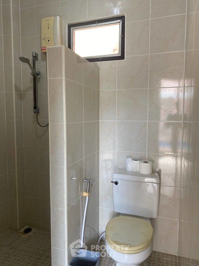 รูป วิลล่า 3-ห้องนอน ใกล้ พัทยาตะวันออก (ID 2471266) - รูปที่ 24/26