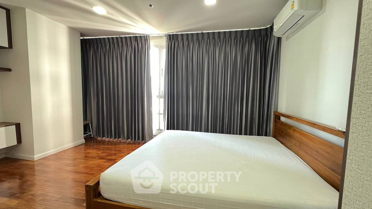 picture 2-BR Condo at Pathumwan Resort near BTS Phaya Thai (ID 2470576) - 4/7
