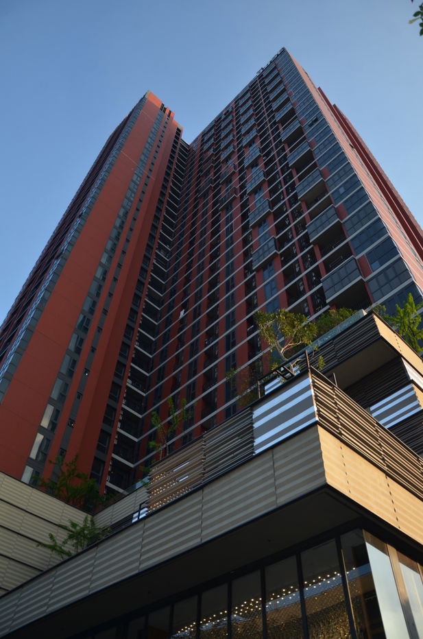 picture Urgent sale, The Base Garden Rama 9 , 1 b/r , 34th flr. city view, price lower than appraisal. - 8/13