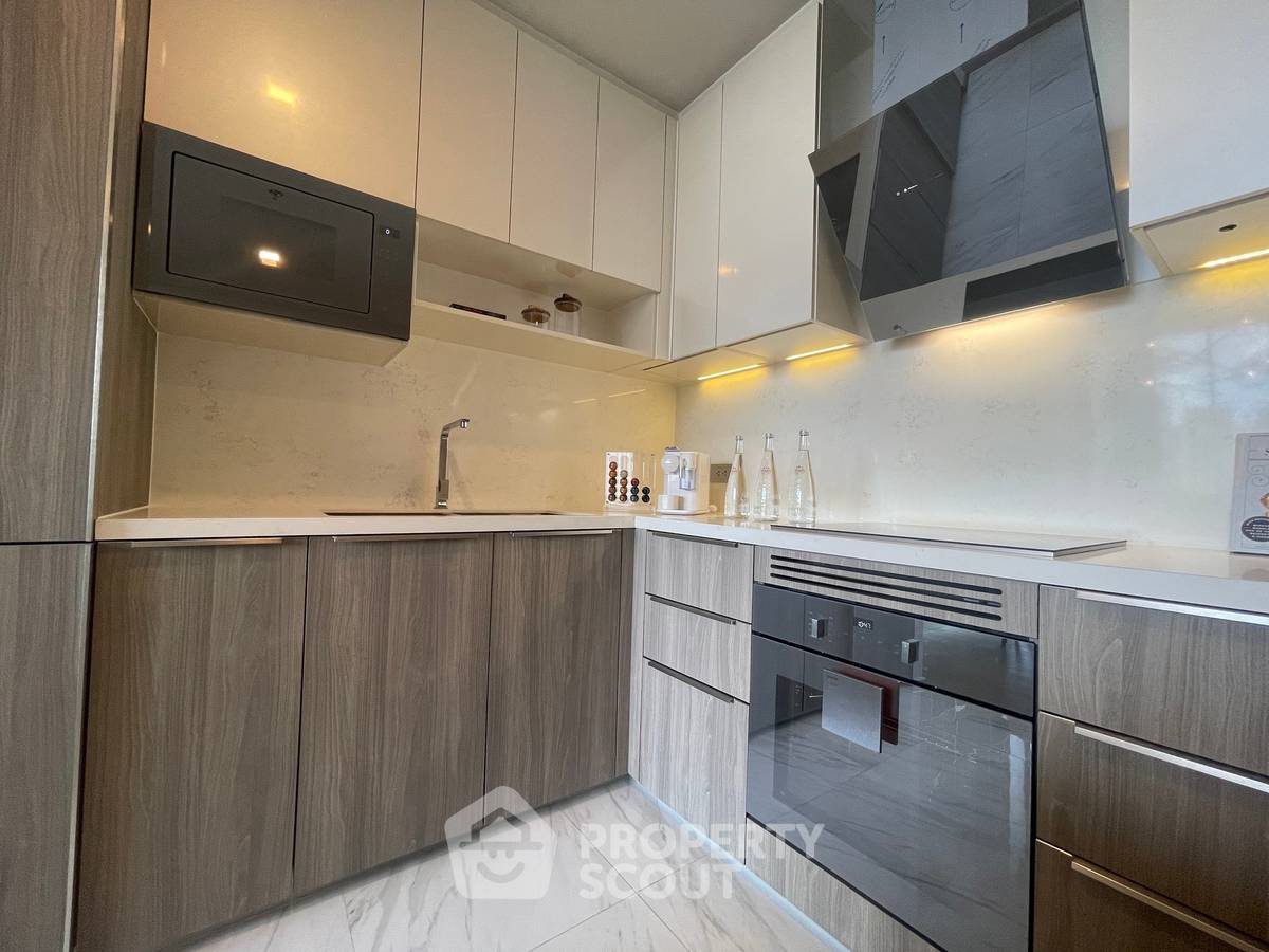 picture 2-BR Condo at Celes Asoke near MRT Sukhumvit (ID 2469967) - 15/22