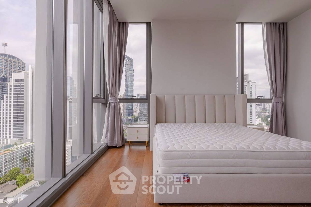picture 3-BR Condo at KRAAM Sukhumvit 26 near BTS Phrom Phong (ID 2362529) - 16/38