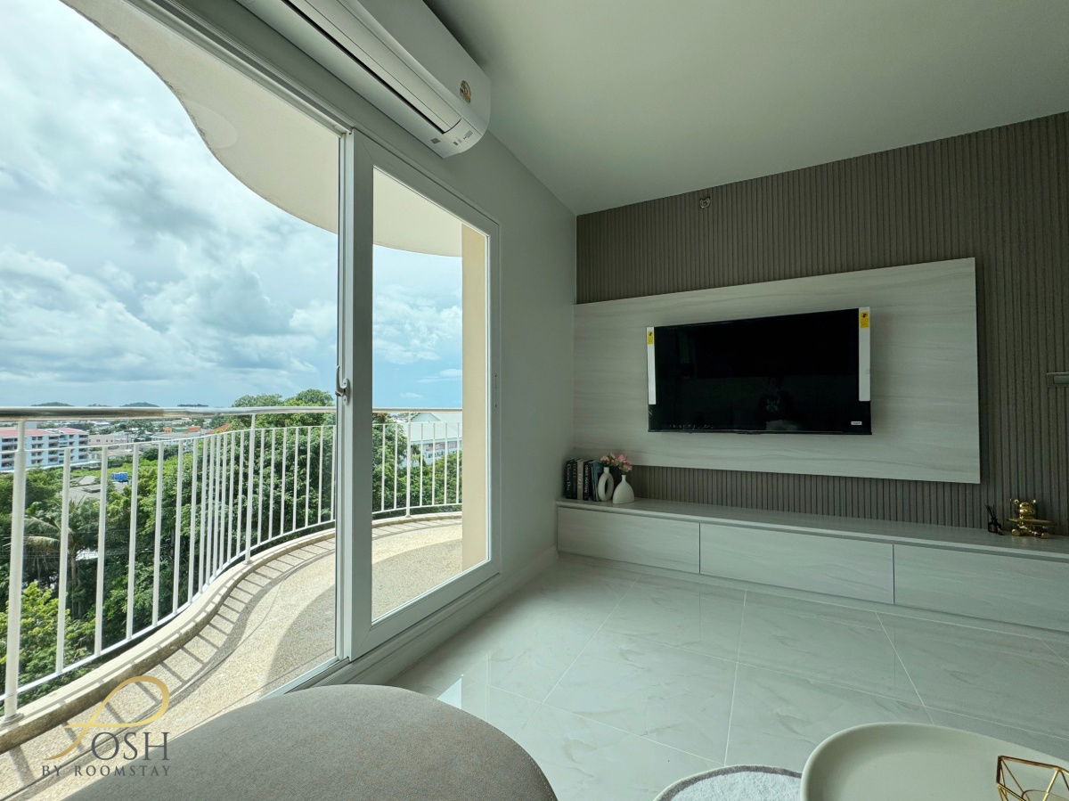 picture For Rent: Renovated 2-Bedroom Condo Located within walking distance to Limelight and Phuket Old Town Supalai Park @ Downtown - 4/17