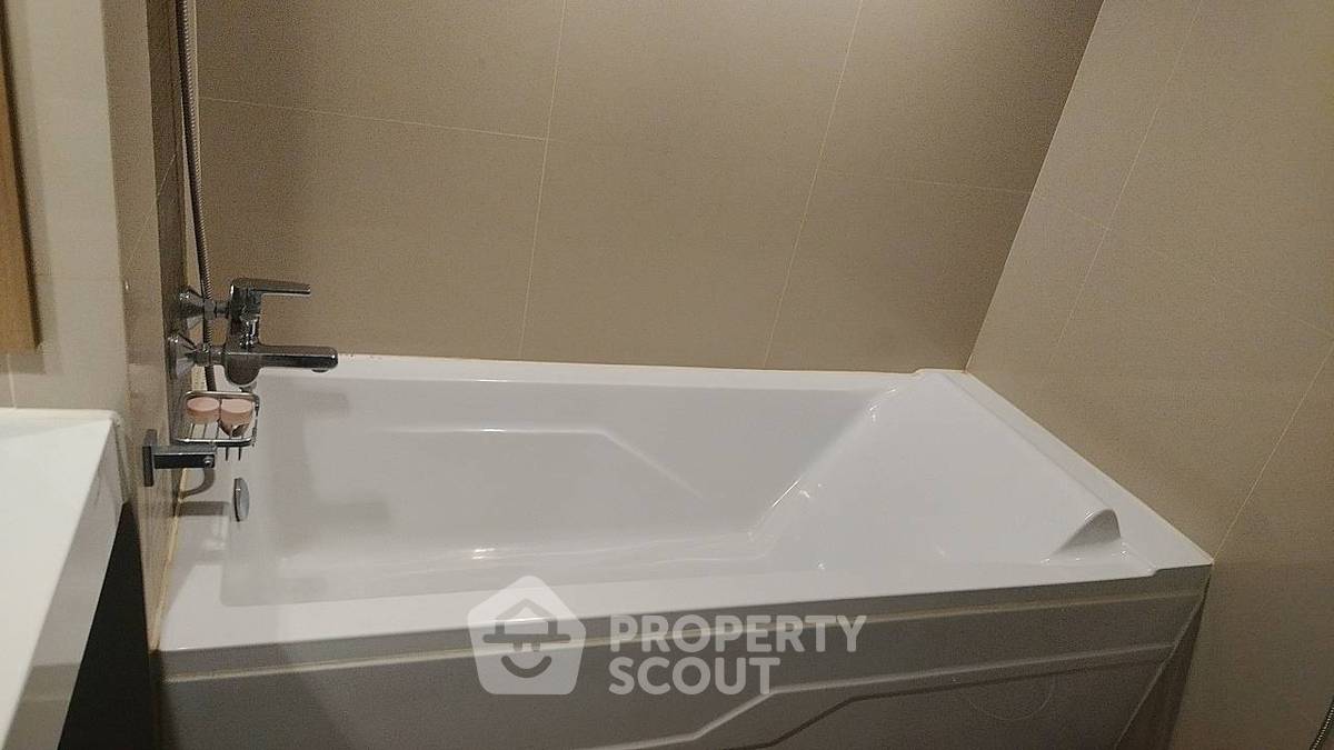 picture 1-BR Condo at Ideo Sukhumvit 93 near BTS Bang Chak (ID 2470693) - 7/13