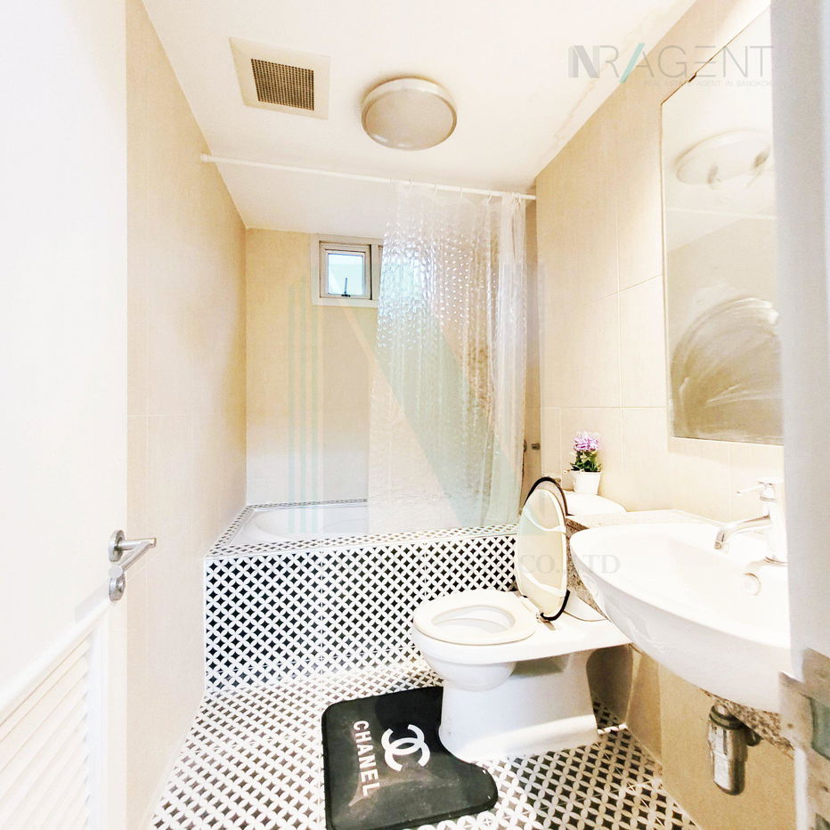 picture 📌 For Rent Condo THE CLOVER THONGLOR Building C, Floor 6,2 bed room, Room size 71.00 sqm - 3/8