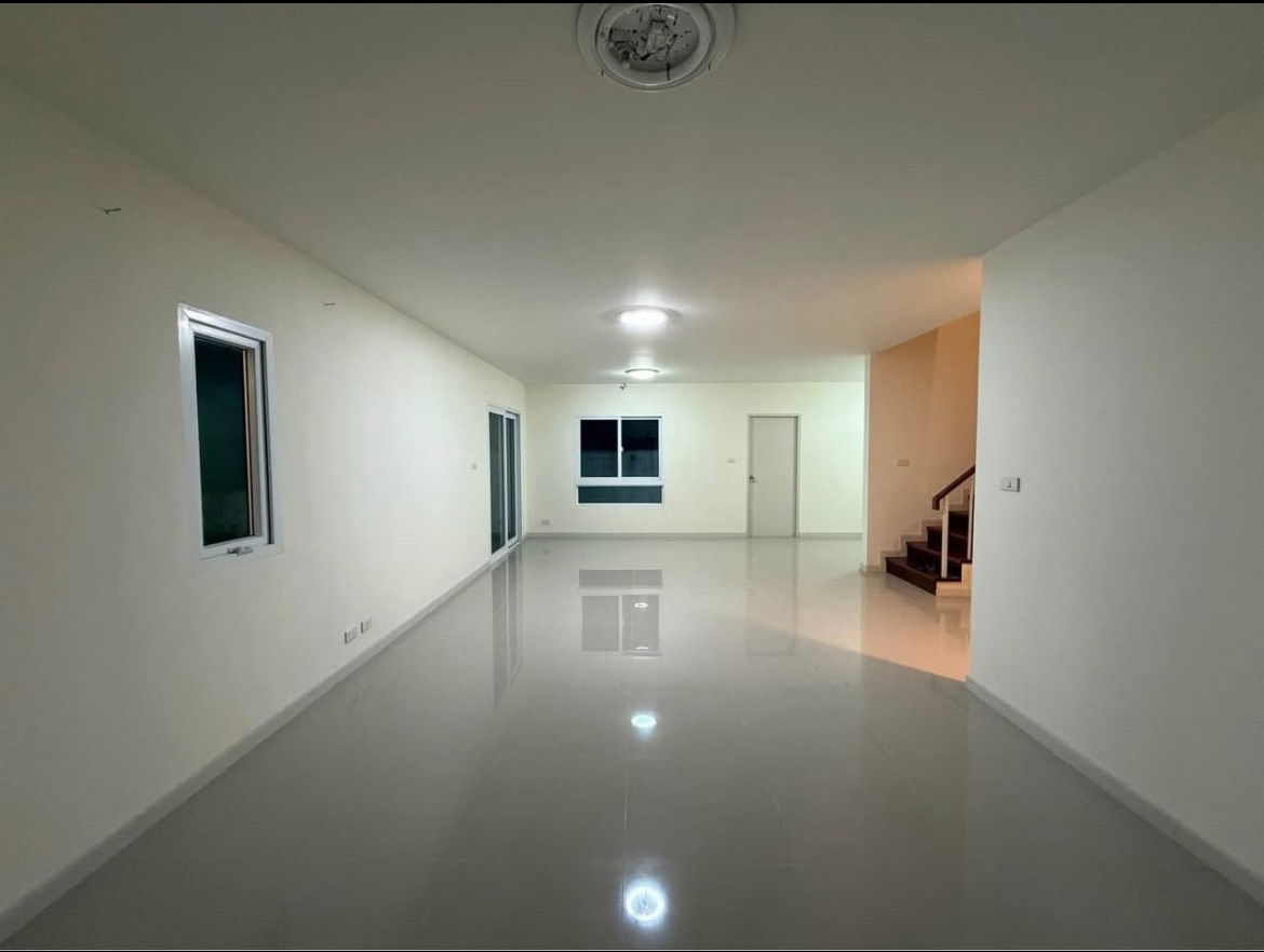 รูป ให้เช่า บ้านเดี่ยว 2 ชั้น โครงการประภาทรัพย์ หทัยราษฎร์ 39 ❤️( บ้านใหม่ไม่เคยเข้าอยู่ )❤️ - รูปที่ 11/12