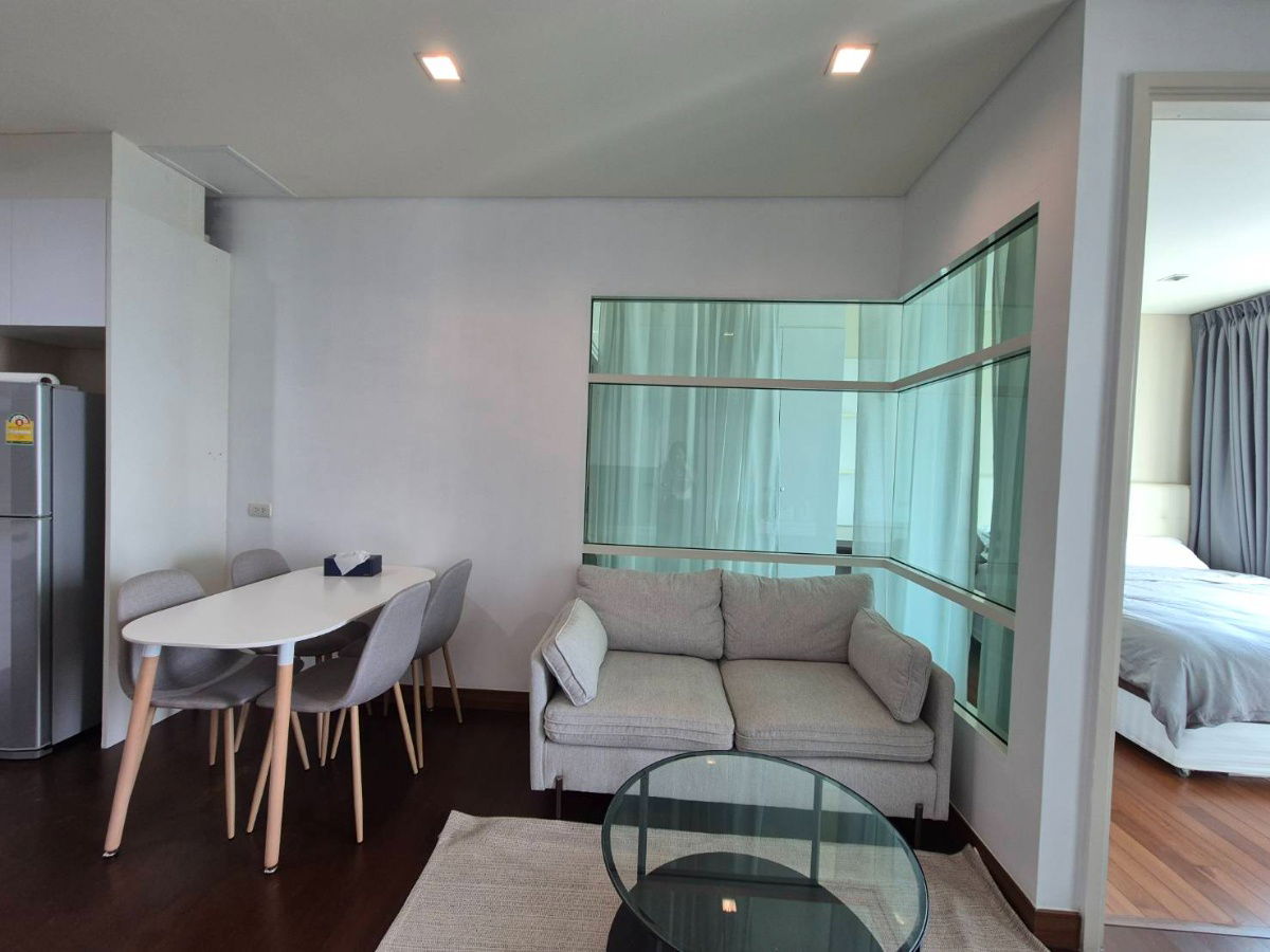 รูป ปล่อยเช่า ไอวีทองหล่อ  1 ห้องนอน ไซส์ใหญ่ ใจกลาทองหล่อเพียง 25,000 บาทเท่านั้น   - รูปที่ 13/20