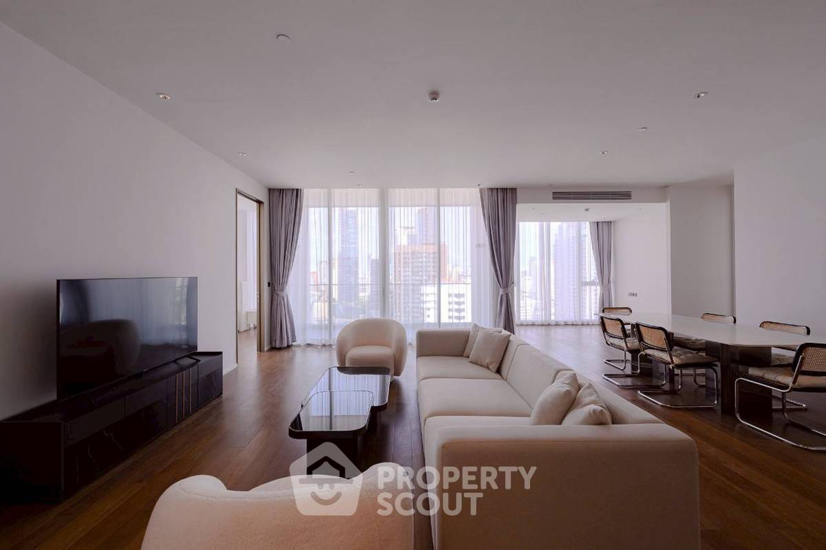 picture 3-BR Condo at KRAAM Sukhumvit 26 near BTS Phrom Phong (ID 2362529) - 3/38