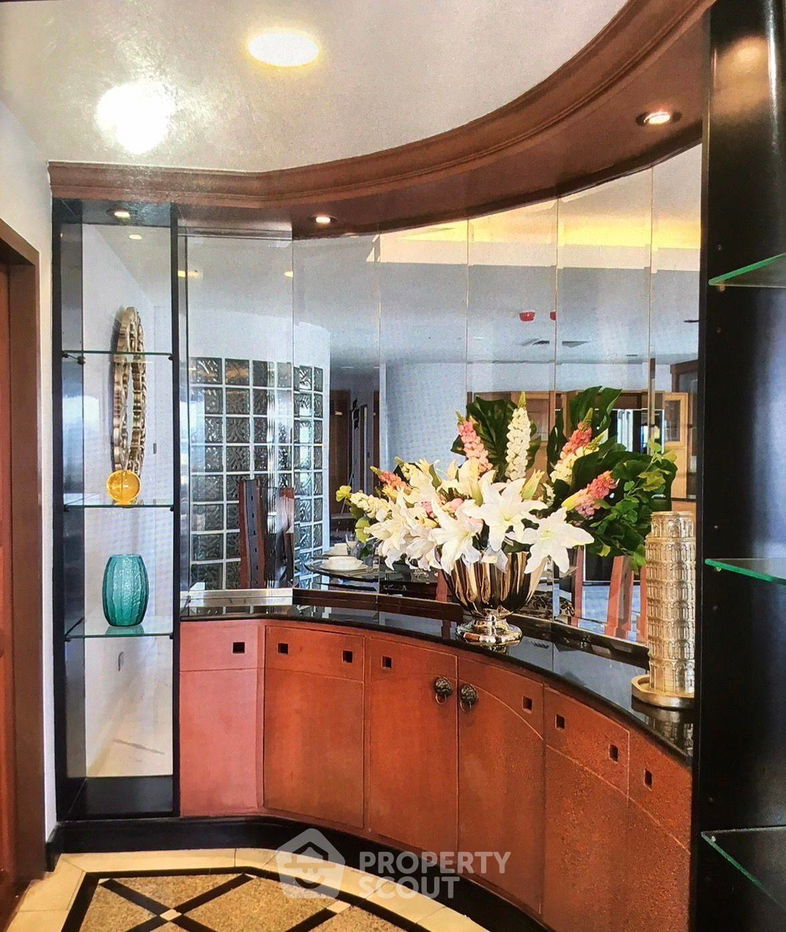 รูป คอนโด 3-ห้องนอน ที่ คาซ่า วีว่า คอนโดมิเนียม ใกล้ BTS เอกมัย (ID 2469937) - รูปที่ 2/16