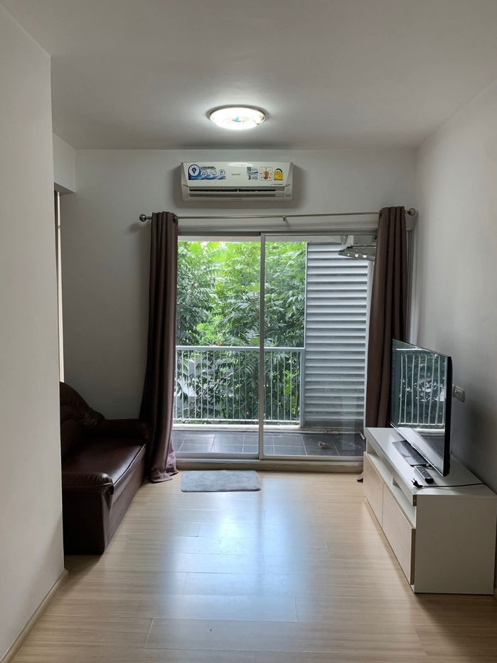 picture For rent A Space Sukhumvit 77 **washing machine available** - 1/8