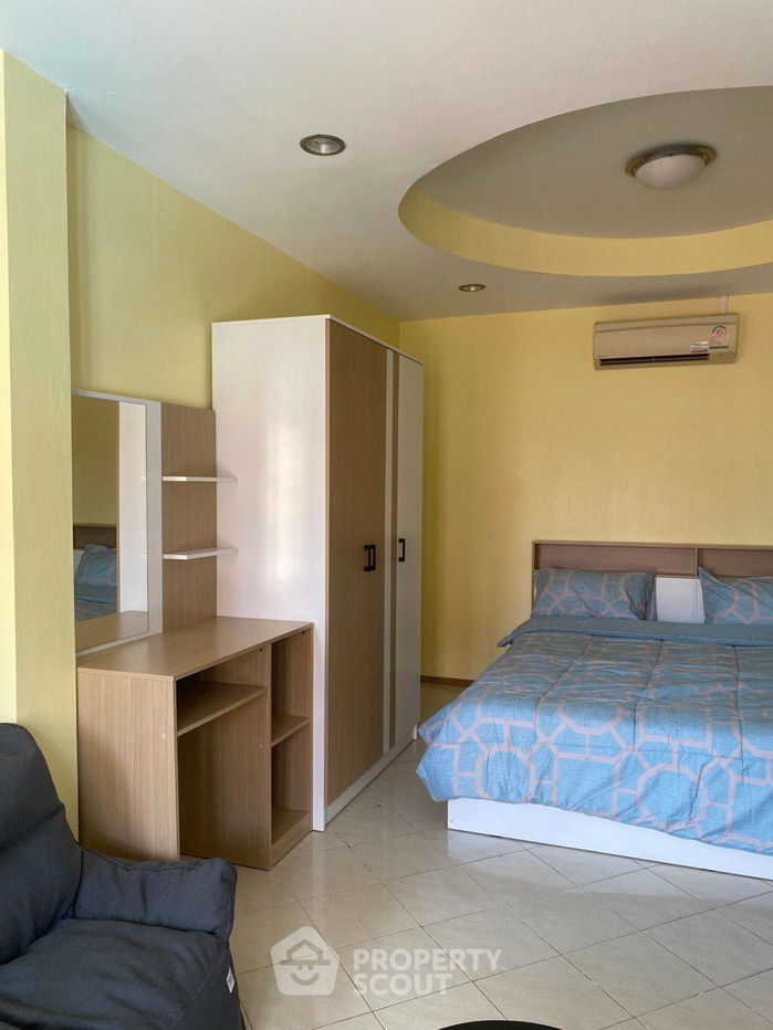 รูป วิลล่า 3-ห้องนอน ใกล้ พัทยาตะวันออก (ID 2471266) - รูปที่ 11/26