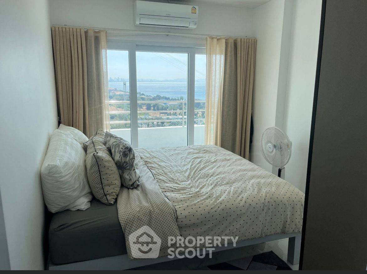 picture 2-BR Condo at View Talay 3 Condominium Pratumnak close to Phratamnak (ID 2470342) - 1/8