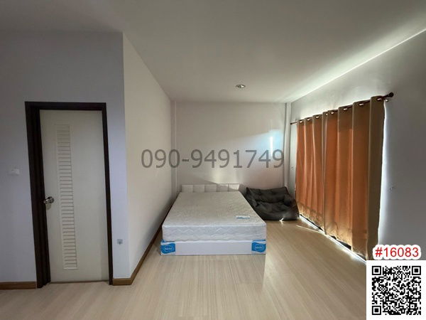 picture 3-story townhome for rent, Citylink Rama 9-Srinakarin. **Pets allowed.** - 8/10