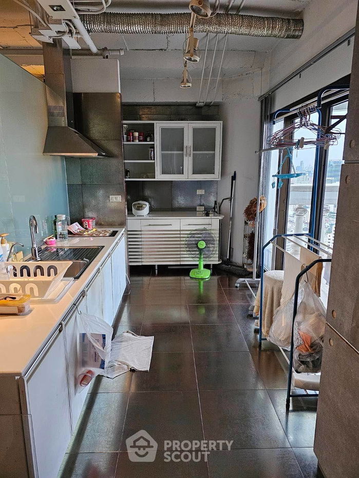 รูป คอนโด 2-ห้องนอน ที่ ณุศา สเตท ทาวเวอร์ คอนโดมิเนียม ใกล้ BTS สะพานตากสิน (ID 1854675) - รูปที่ 9/9