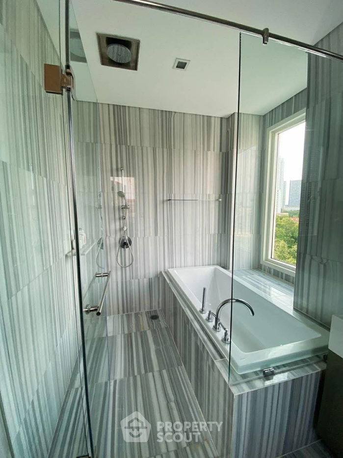 รูป คอนโด 2-ห้องนอน ที่ รีเฟล็คชั่น จอมเทียน บีช พัทยา ใกล้ เมืองพัทยา (ID 2470559) - รูปที่ 9/9